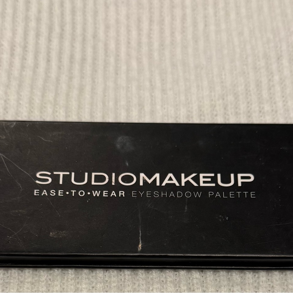 studioMakeup Eyeshadow Palette